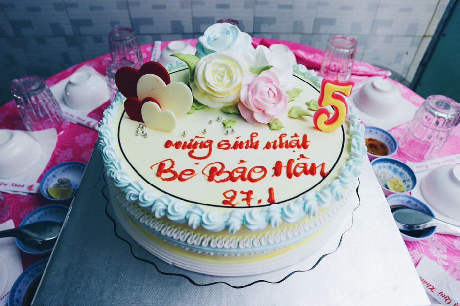 Người lớn tuổi ăn bánh ngọt cần lưu ý gì Người lớn tuổi ăn bánh ngọt cần lưu ý gì