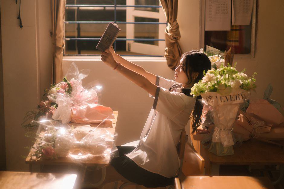 Vì sao sinh viên và người mới đi làm hay hụt tiền dịp 14/2
